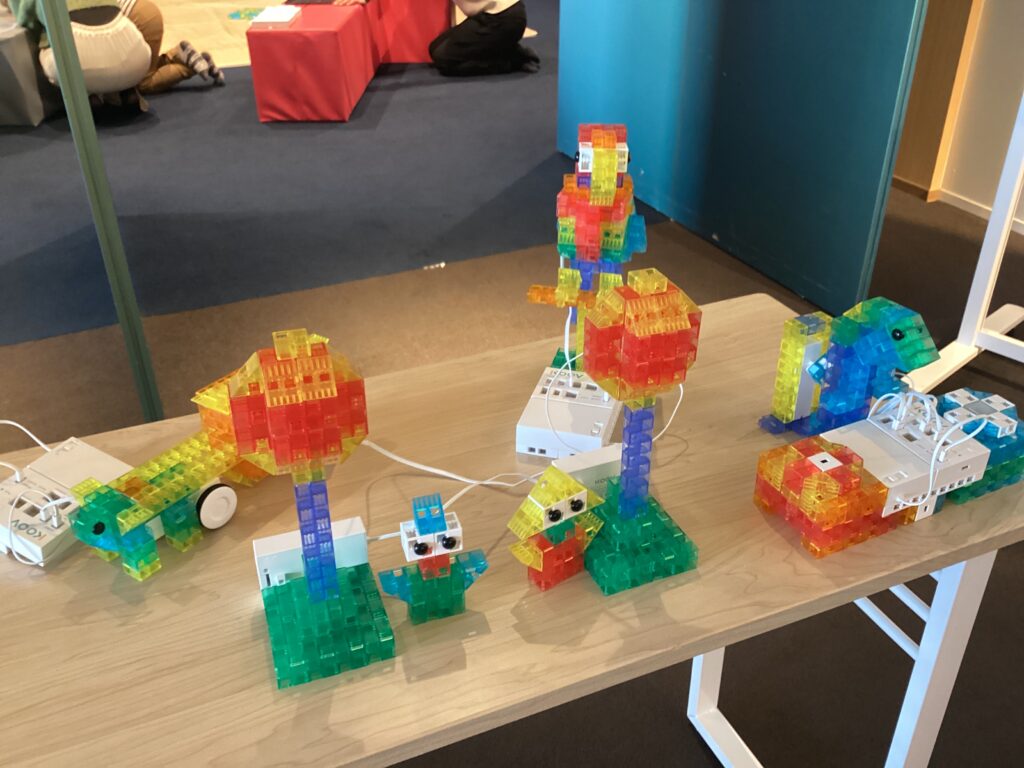 みらいラボホリデー　ブロックロボ体験