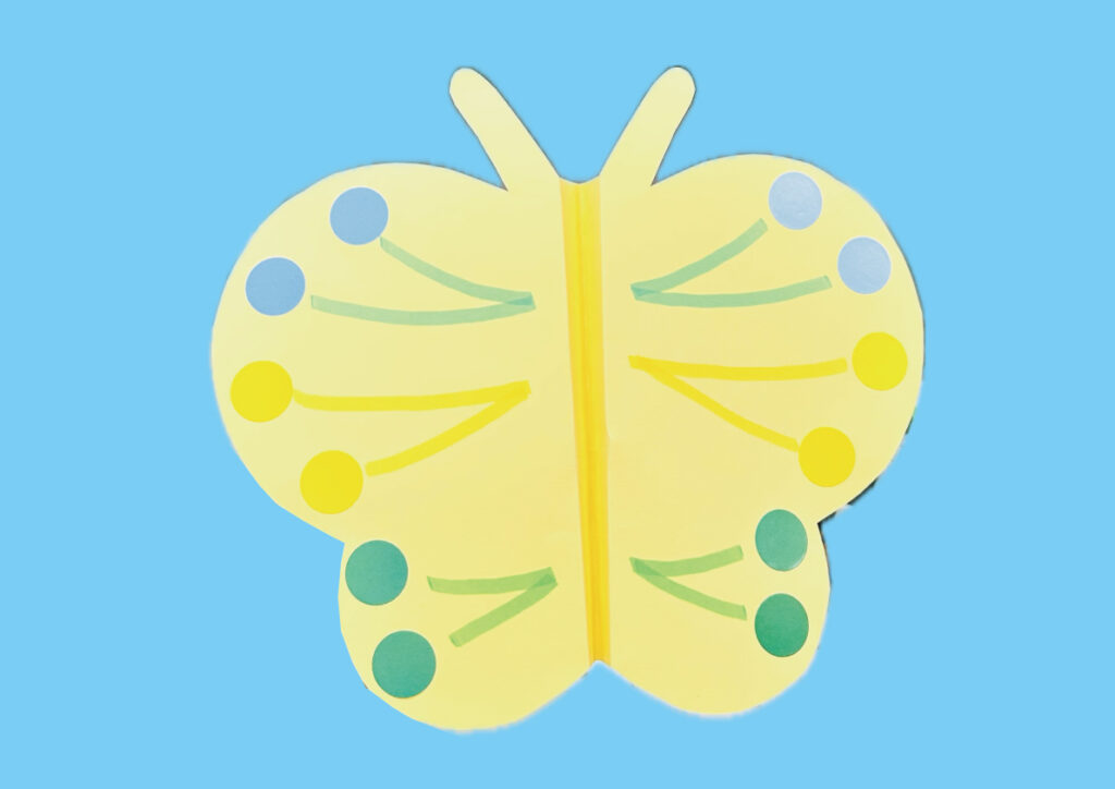 こうさく　パタパタちょうちょ